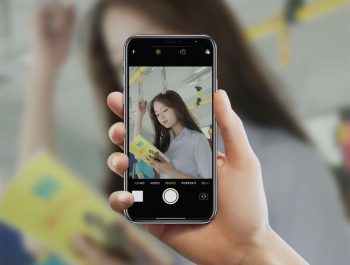 Ghép ảnh của bạn vào khung camera iphone